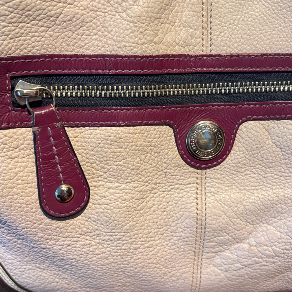 Coach  2085  Laura Spectator shoulder bag  leather pink/charcoal kisslock  3 com - Picture 4 of 16